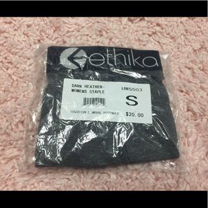 NEVER OPENED Ethika Gray Staple S